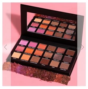 💋HOST PICK💋NEW KAB Cosmetics Day & Night EyeShadow Palette